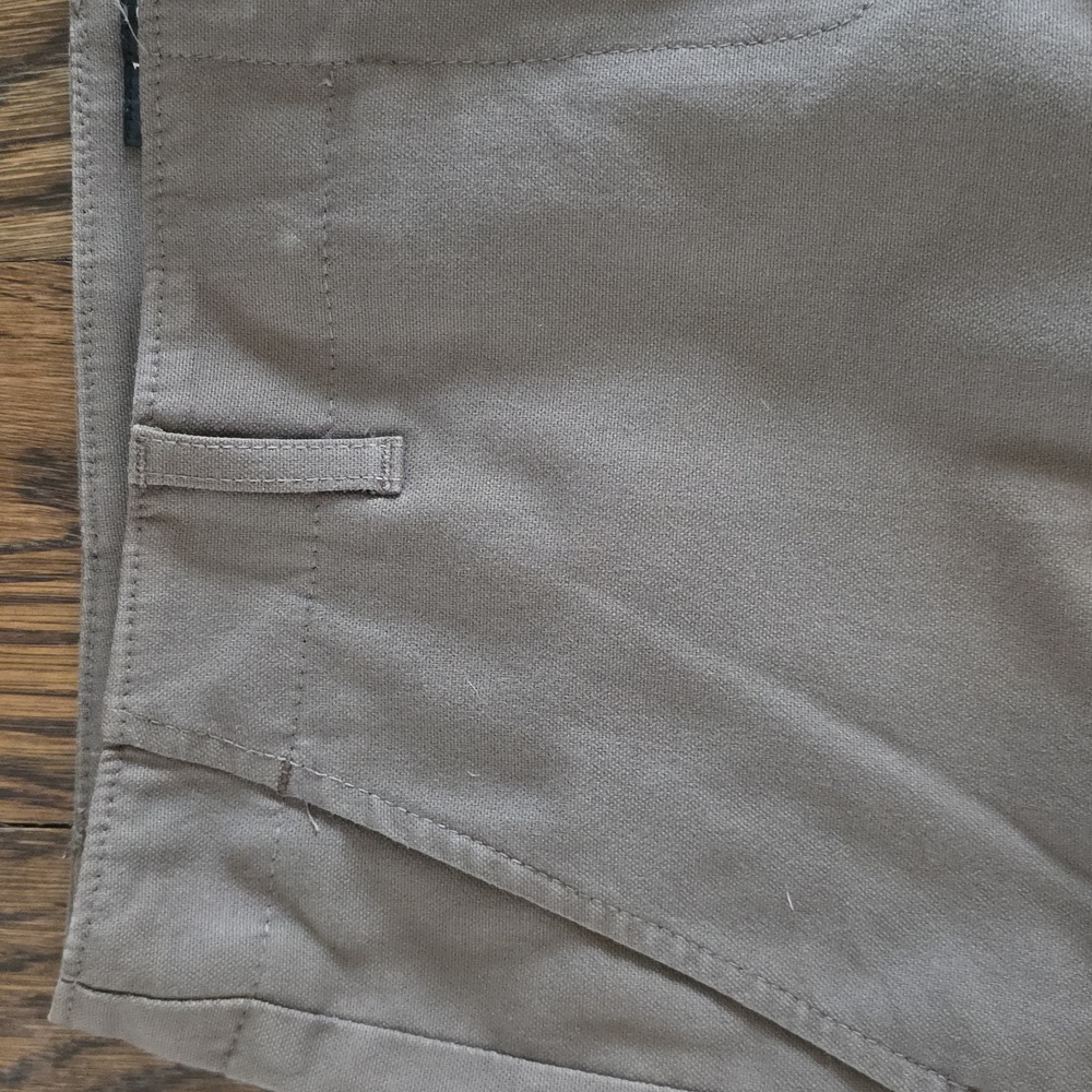 Theory Brown Cropped Pants - Picture 3 of 6